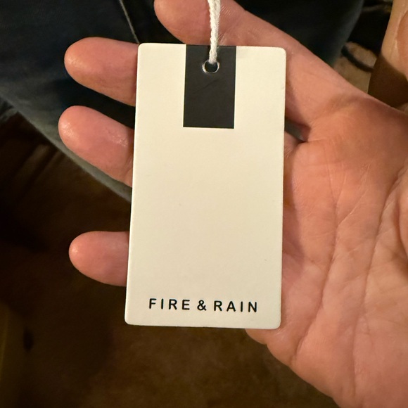 FIRE & RAIN Embellished Blue Jeans. These are the cutest jeans ever!! - Picture 7 of 8